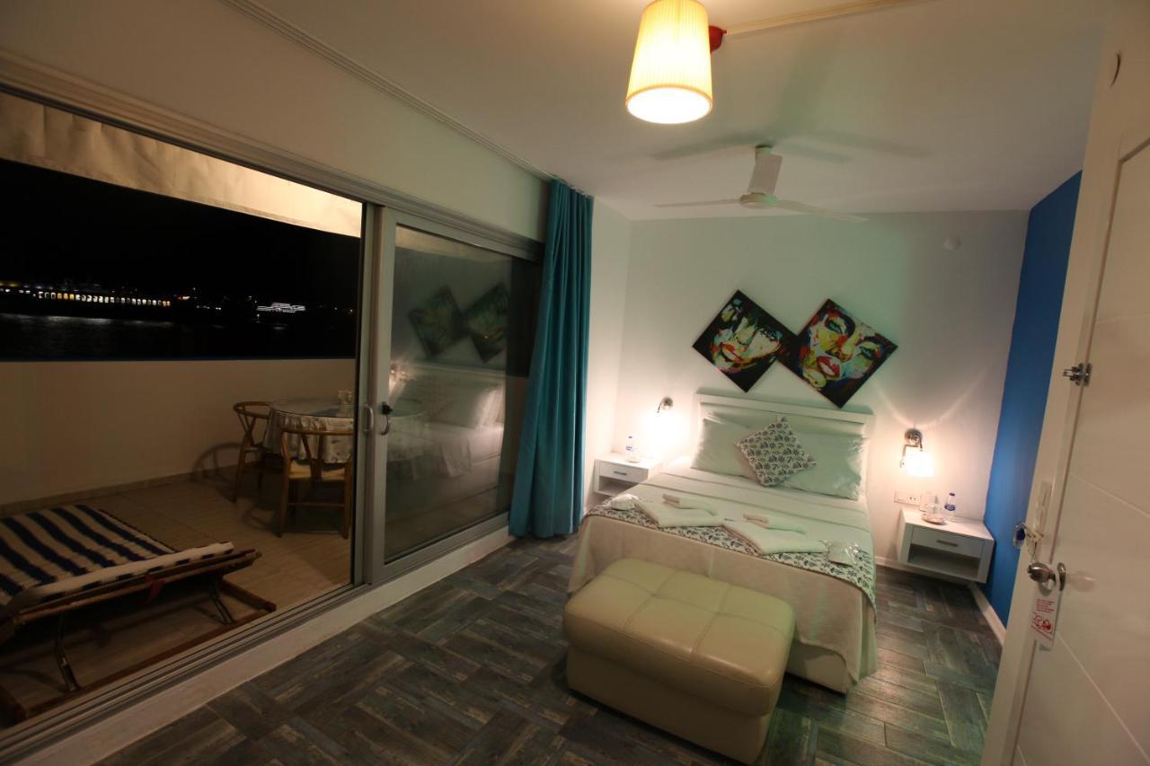 Larimar Hotel Çeşme Exterior foto